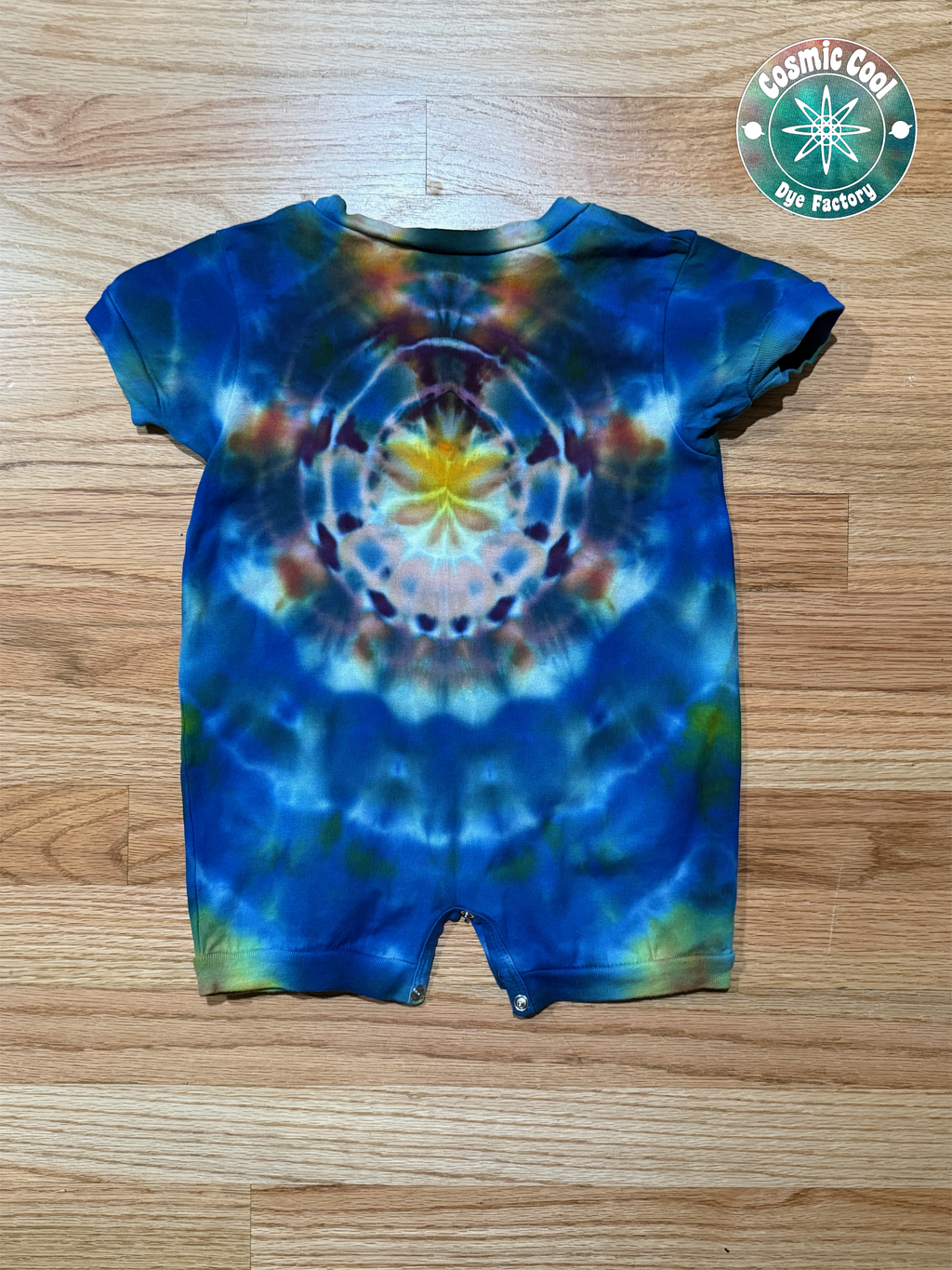 100% Cotton Ice Dye Short Sleeve Onesie (Size 12 Months)