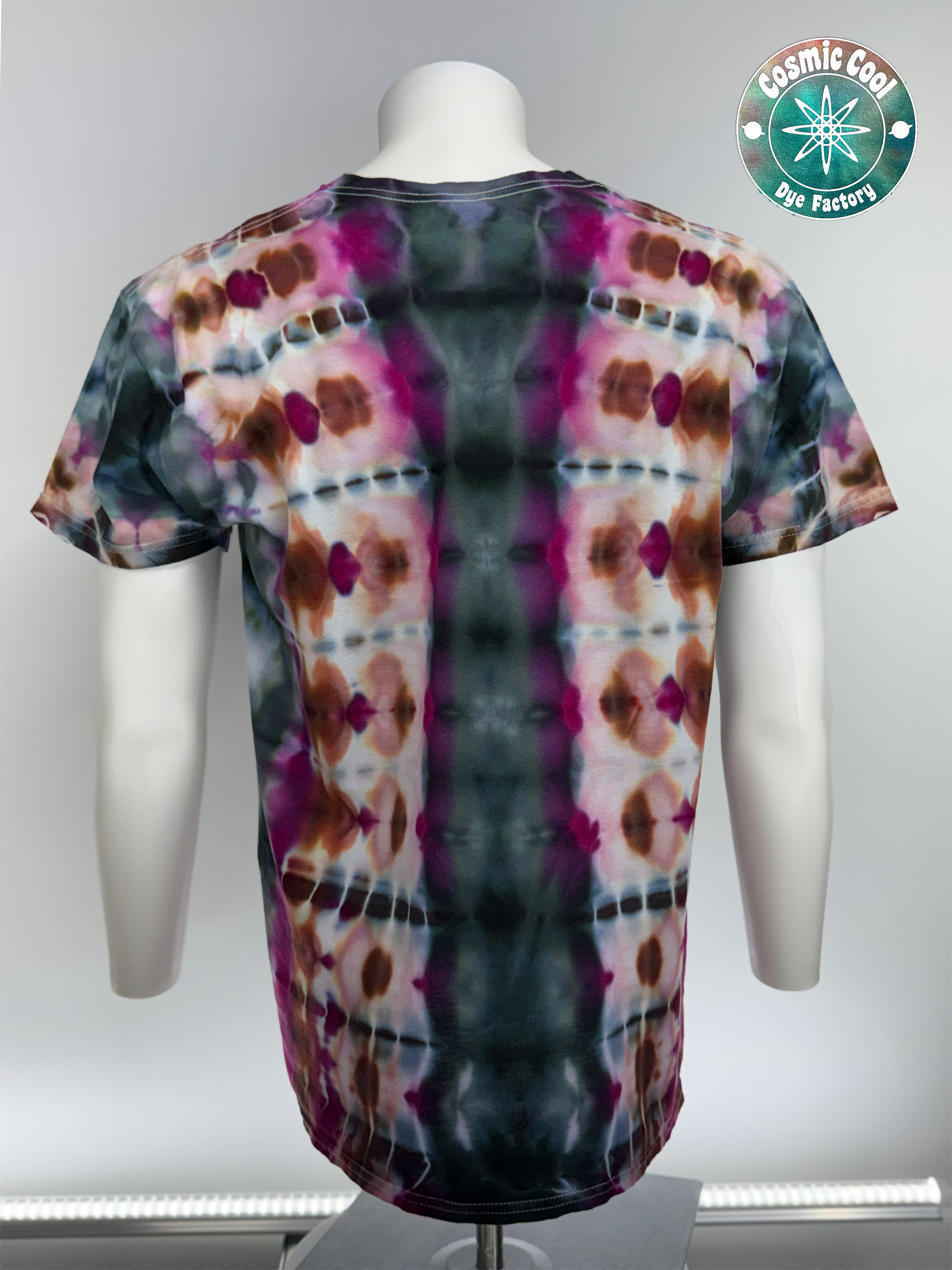 Short Sleeve Ice Dye Cosmic Tee Shirt 100% Cotton (Size L)