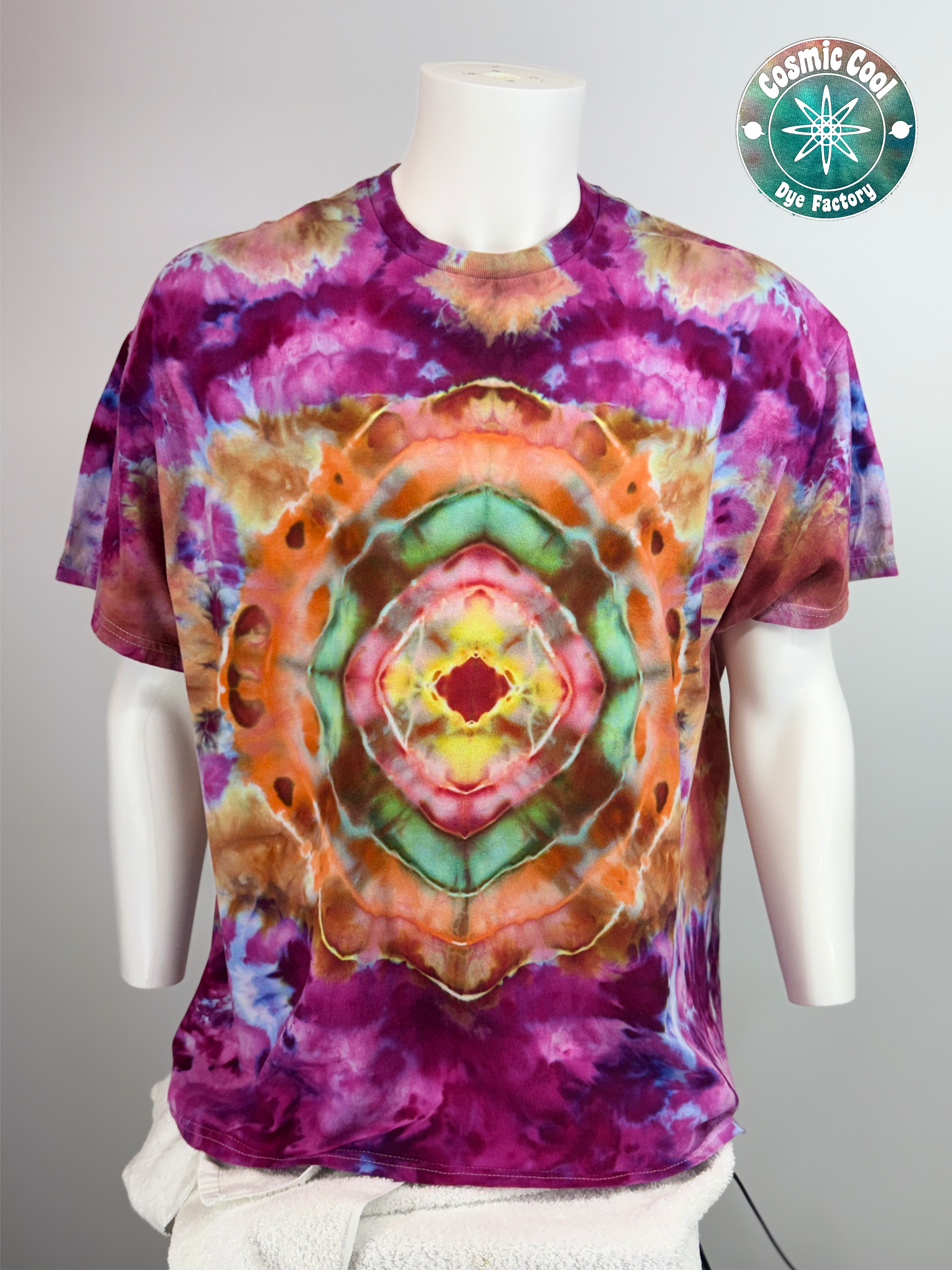 Short Sleeve Cosmic Ice Dye Tee Shirt 100% Cotton (Size 2XL)