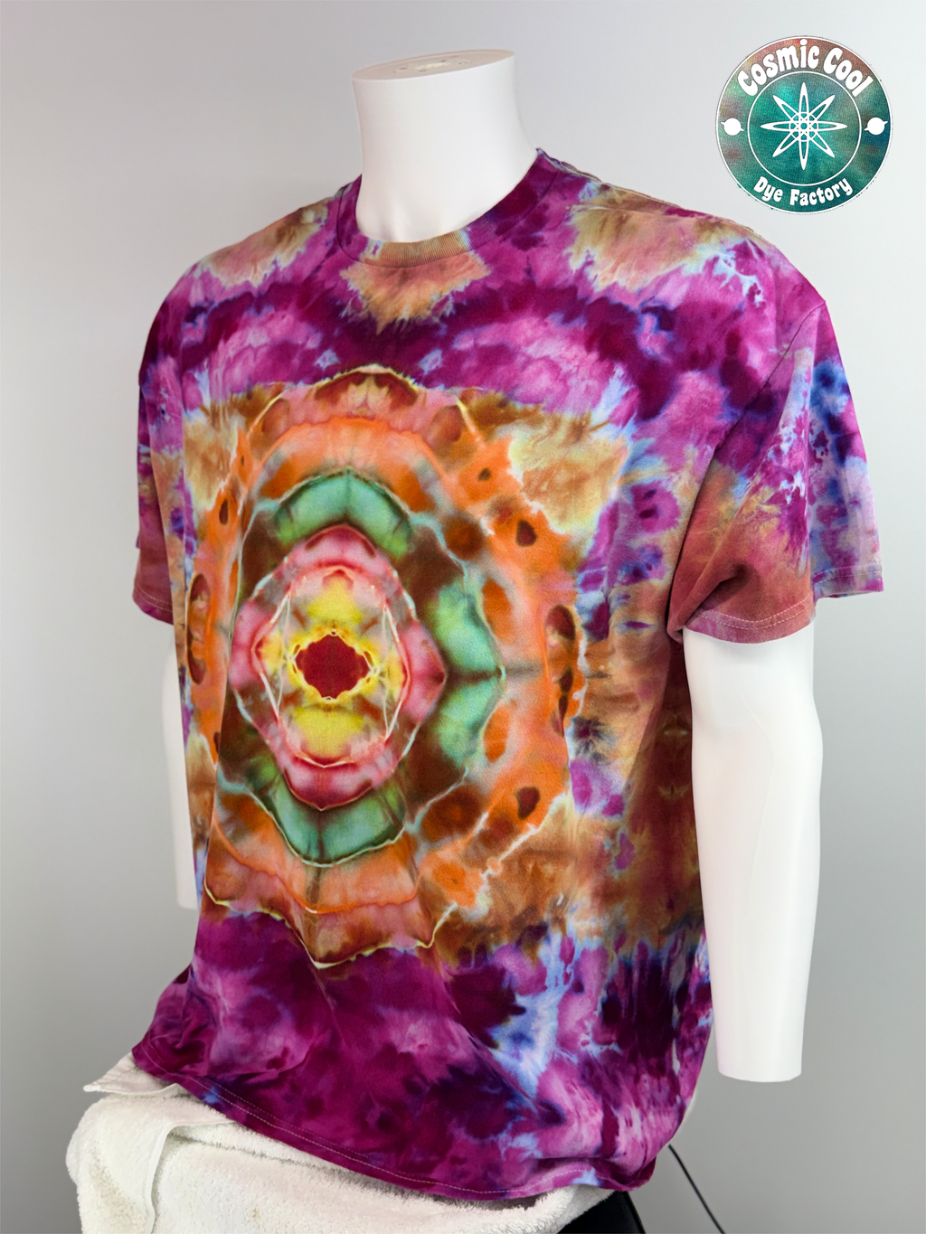 Short Sleeve Cosmic Ice Dye Tee Shirt 100% Cotton (Size 2XL)