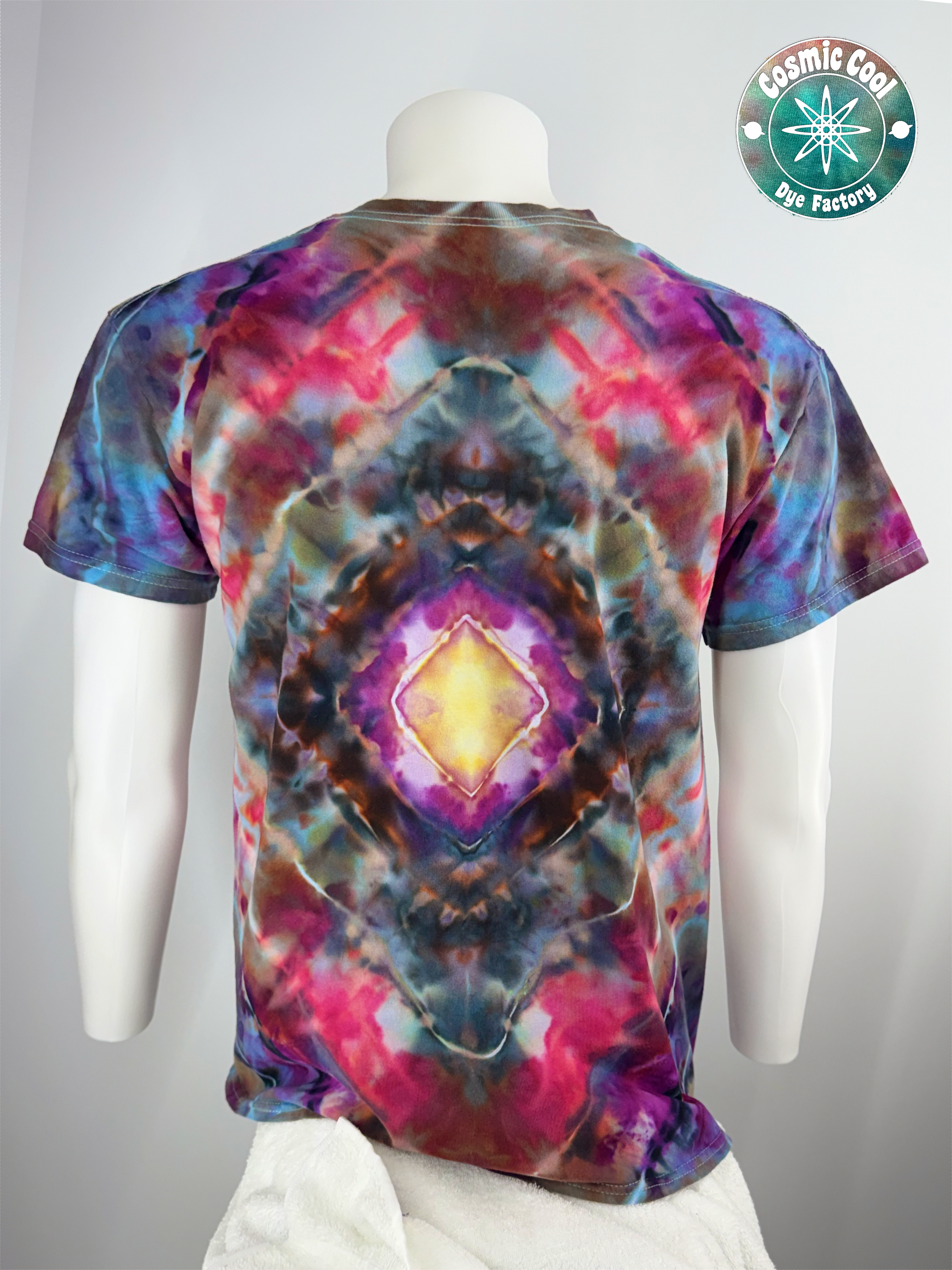 Short Sleeve Cosmic Ice Dye Tee 100% Cotton (Size L)