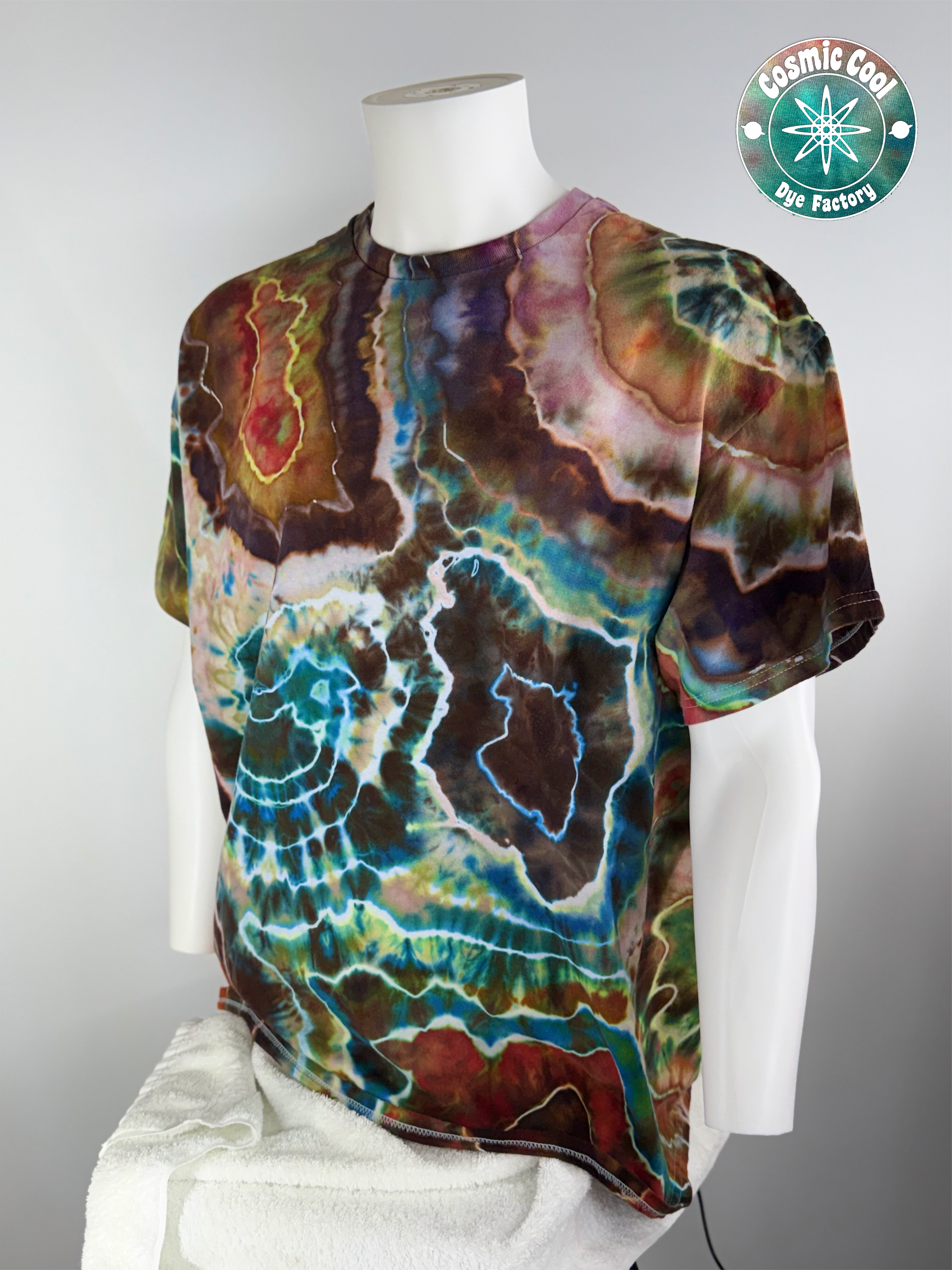 Geodesic Landing Site - Short Sleeve Cosmic Ice Dye Tee (Size 2XL)