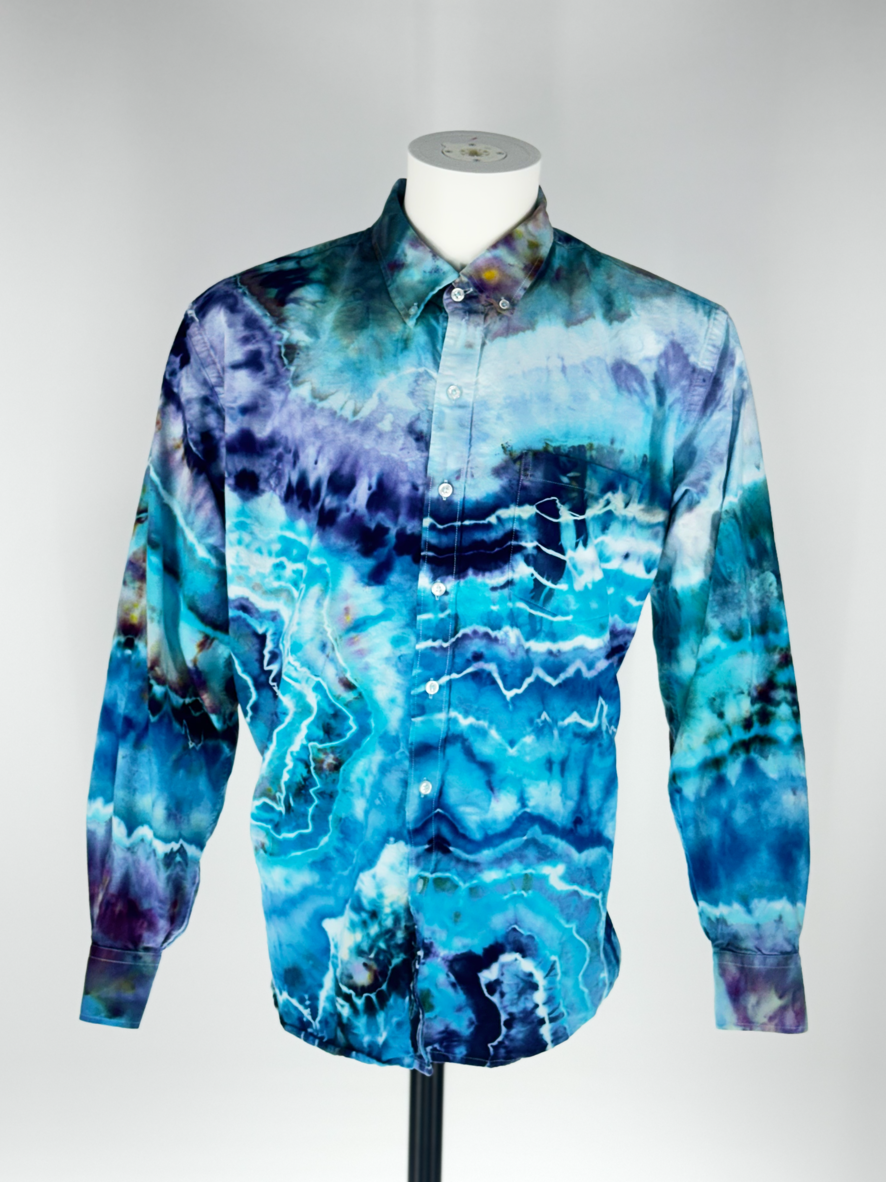 Hydroplanetary Exploration: XL Cosmic Oxford Ice-Dye