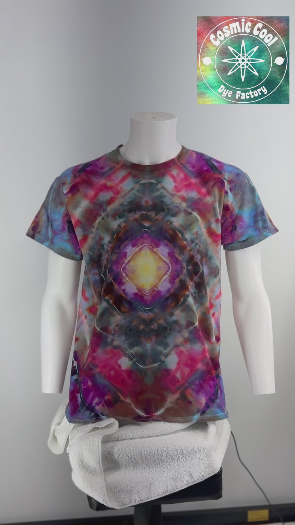 Short Sleeve Cosmic Ice Dye Tee 100% Cotton (Size L)