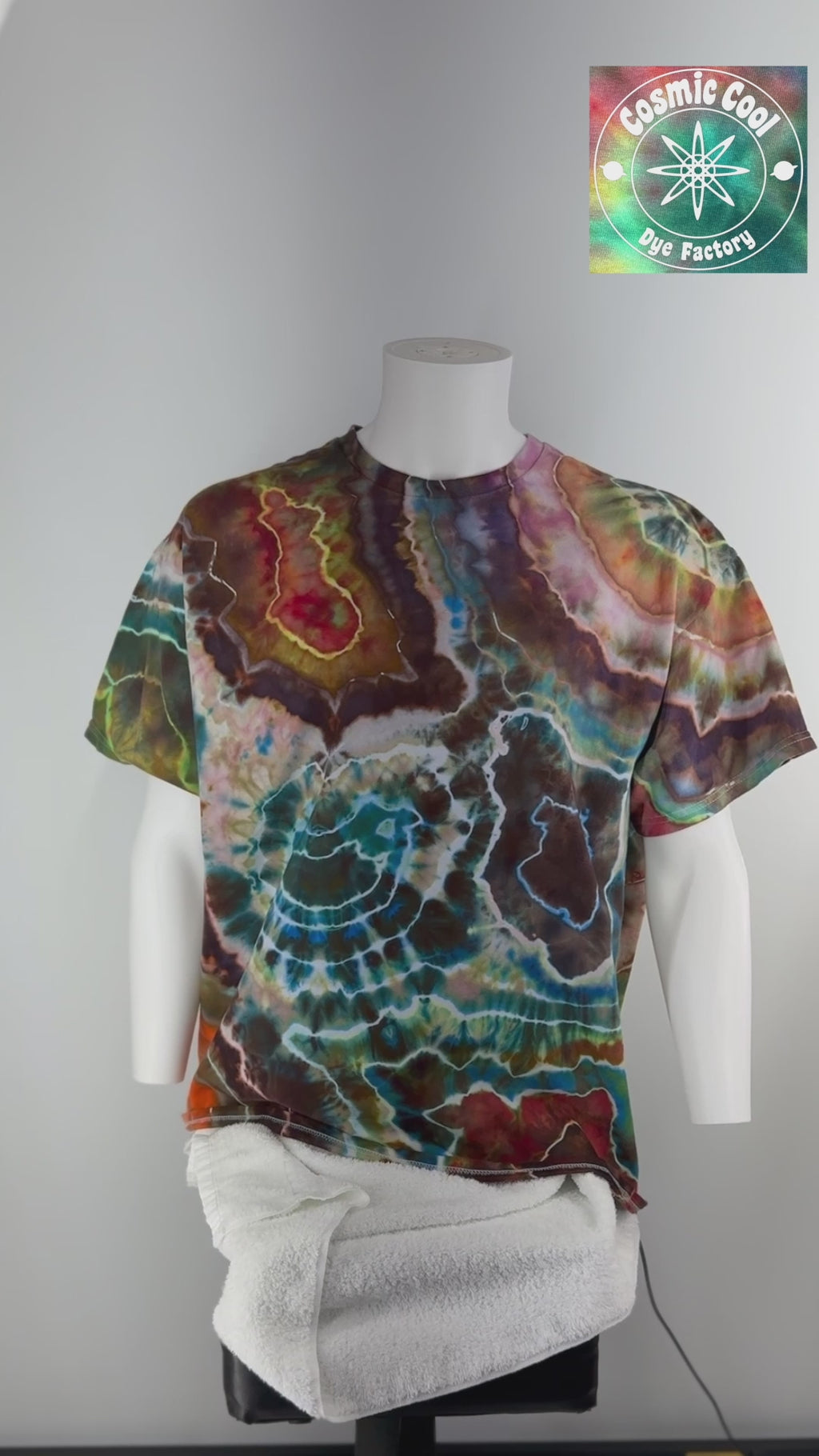 Geodesic Landing Site - Short Sleeve Cosmic Ice Dye Tee (Size 2XL)