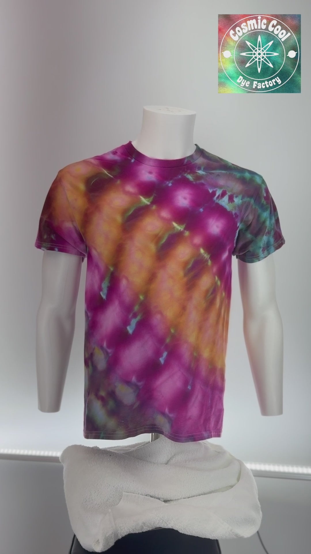 The Comet's Tail - Short Sleeve Ice Dye Cosmic Tee (Size M)