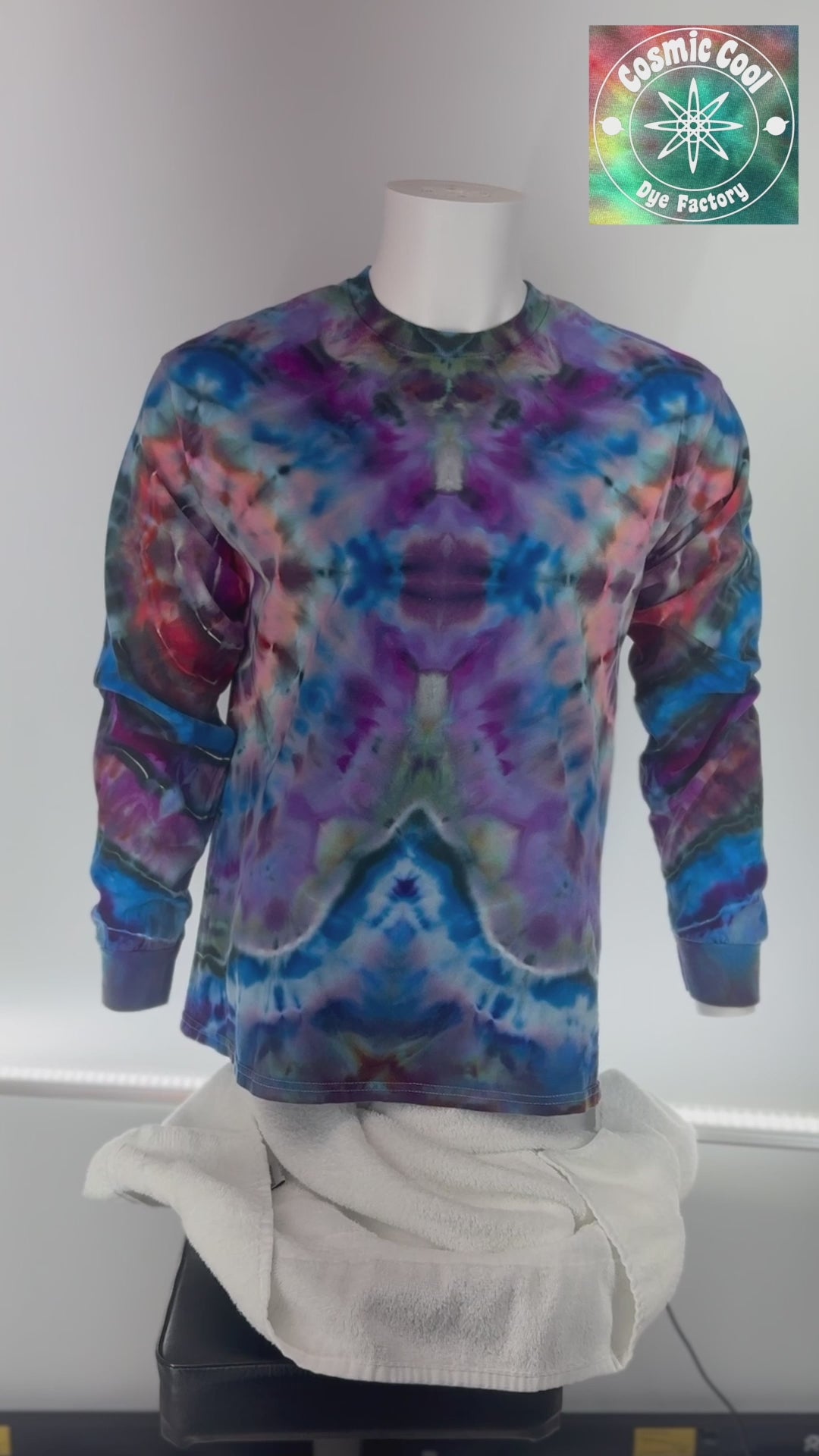 Ice Dye Long Sleeve Tee Shirt 100% Cotton (Size Large)