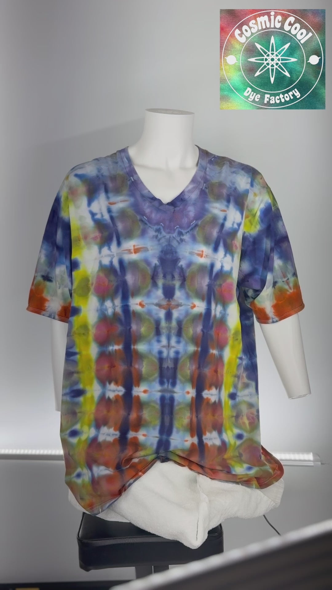 100% Cotton Cosmic Ice Dye V-Neck Tee Shirt (Size 5XL)