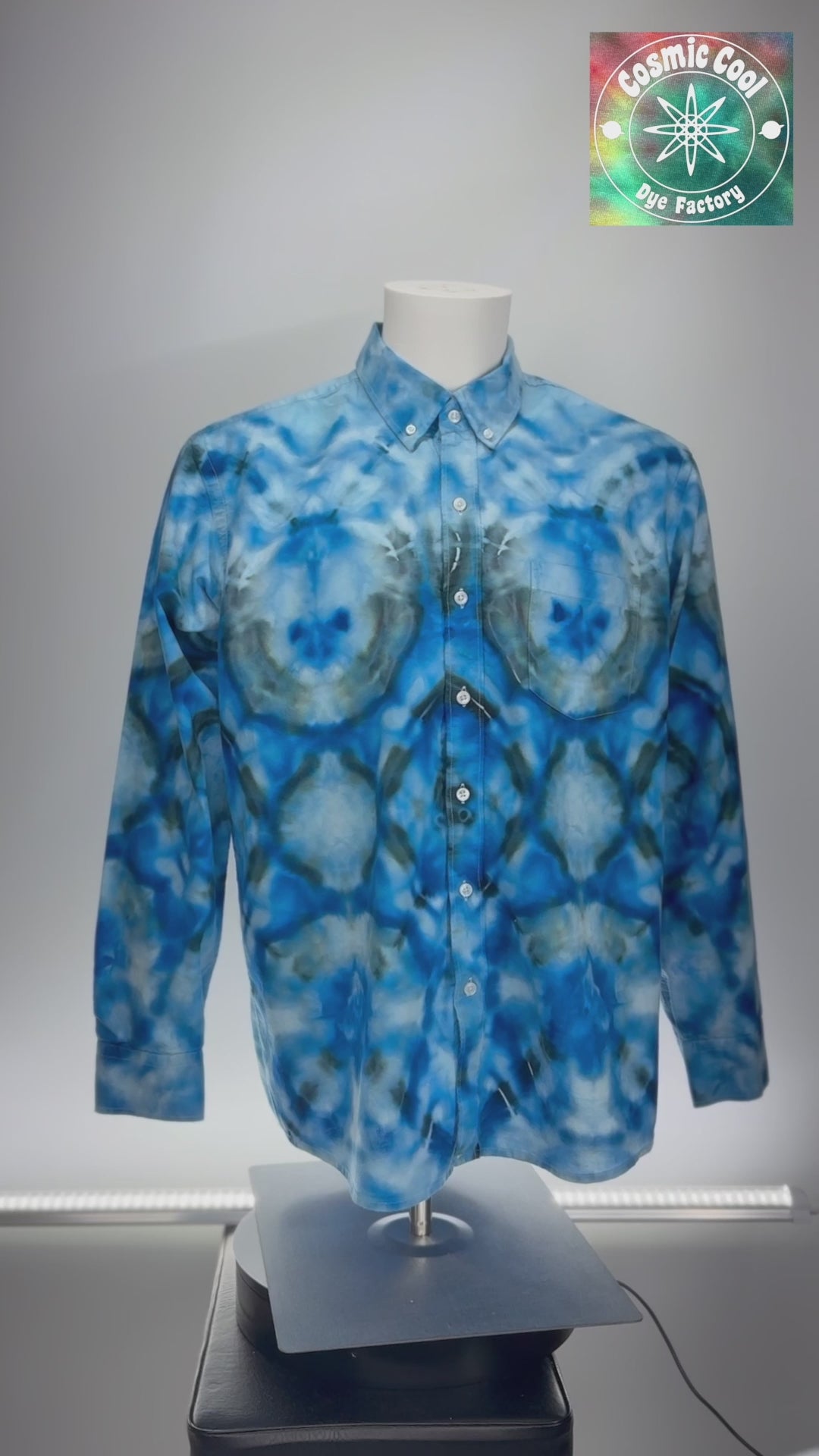Cosmic Oxford Button Down Long Sleeve Shirt 100% Cotton (Size Large)